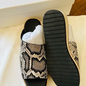 Vince womens slides size 7.5 NEW